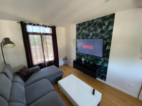 Bel appartement au bord d Yerres